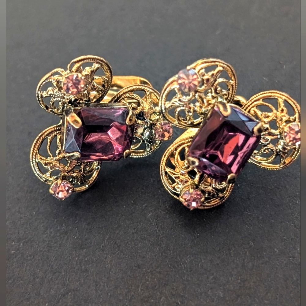 Vintage Amythyst Feligree Gold Tone‎ and Purple Earrings